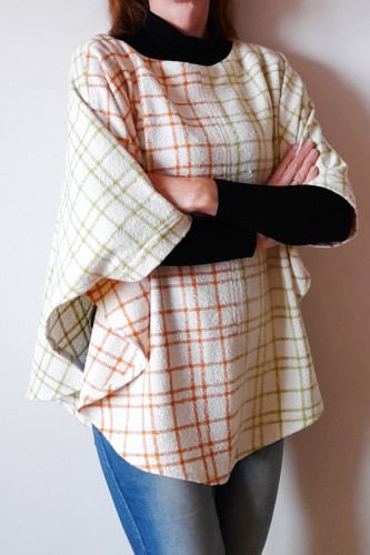 Vilnonė skraistė- pončo